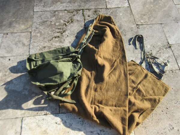 Original US Combat Pack Field Cargo M-1945 + US WW2 Sleeping Bag