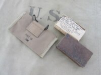 Orig US Army First Aid Pouch + First Aid Dressing Kit